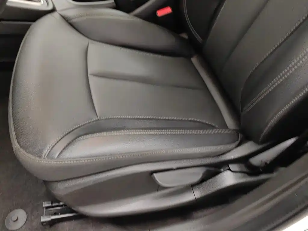 Buick Excelle — миниатюра 20