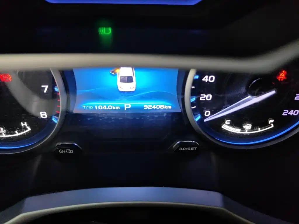 Geely Emgrand — миниатюра 9