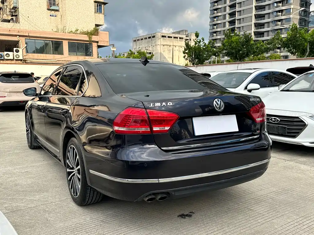Volkswagen Passat — миниатюра 11