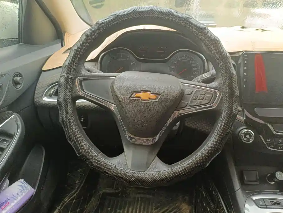 Chevrolet Cruze — миниатюра 15