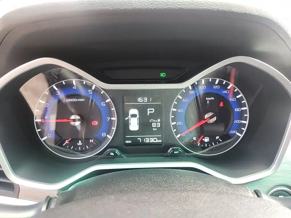 Geely Vision X3 — миниатюра 12