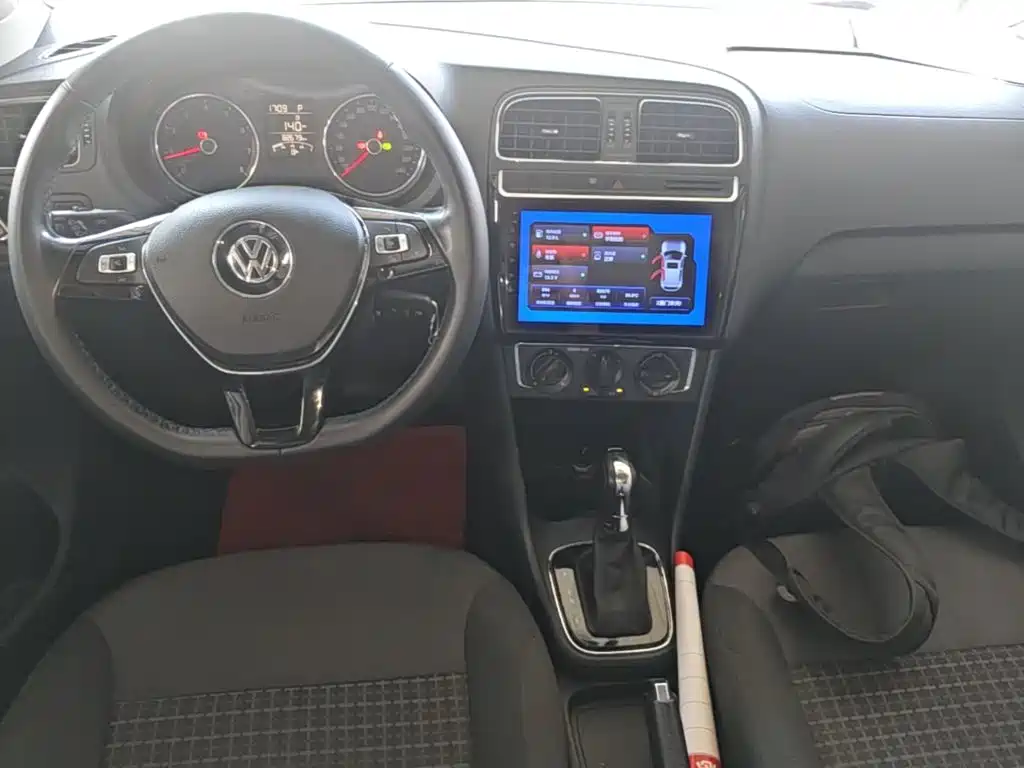 Volkswagen Polo — миниатюра 10