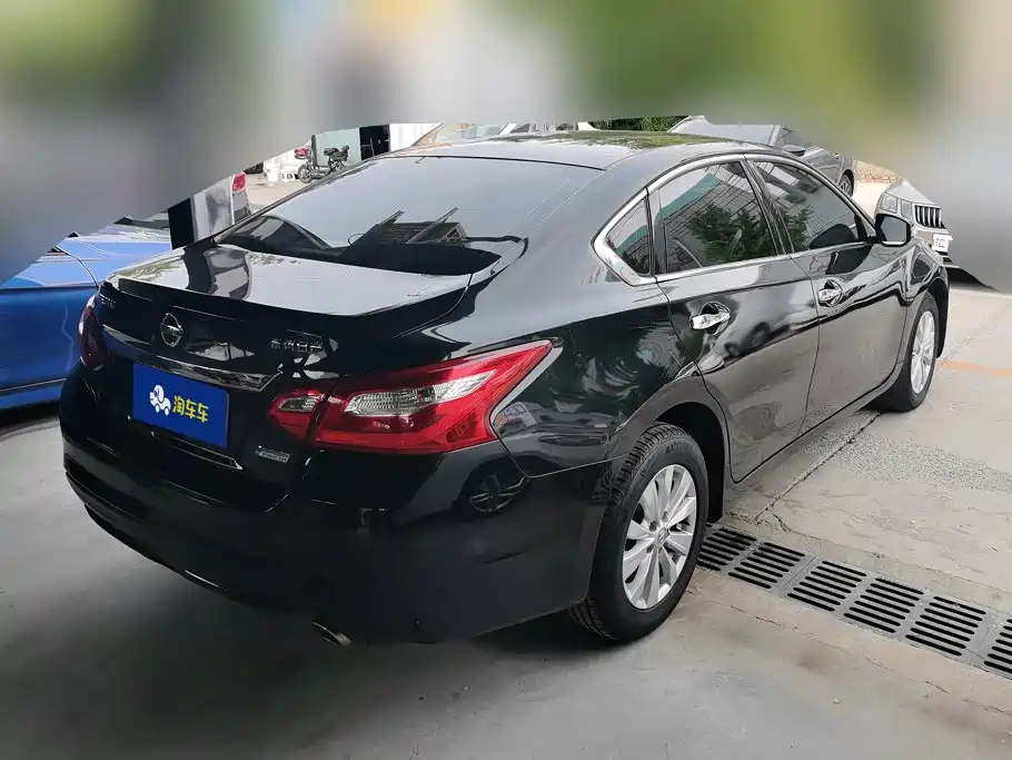 Nissan Teana — миниатюра 3