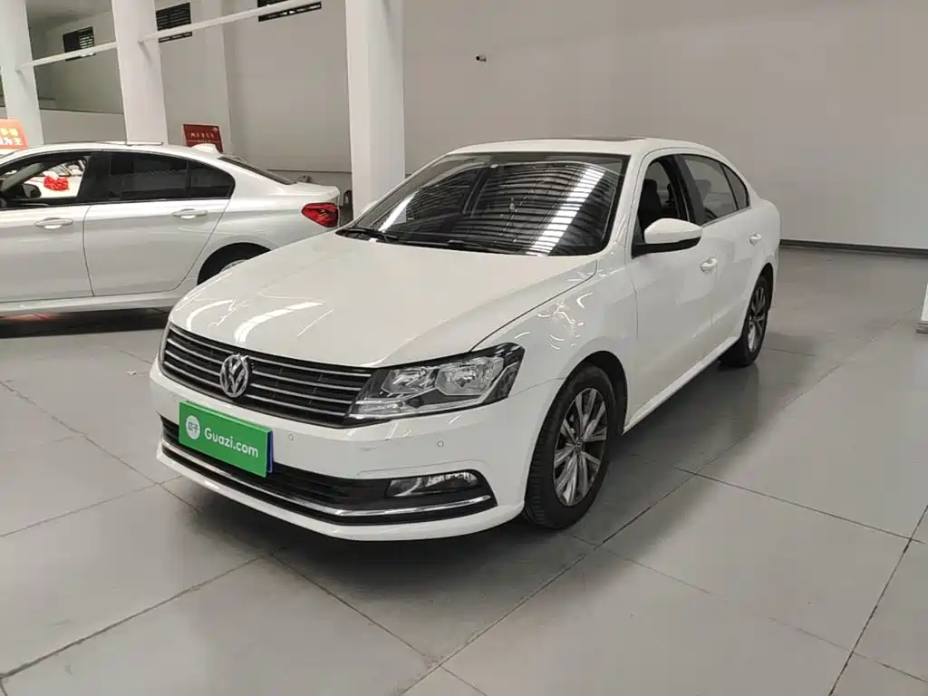 Volkswagen Lavida — миниатюра 2