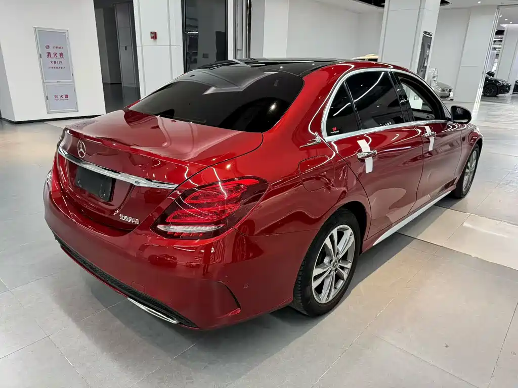 MERCEDES-BENZ C CLASS