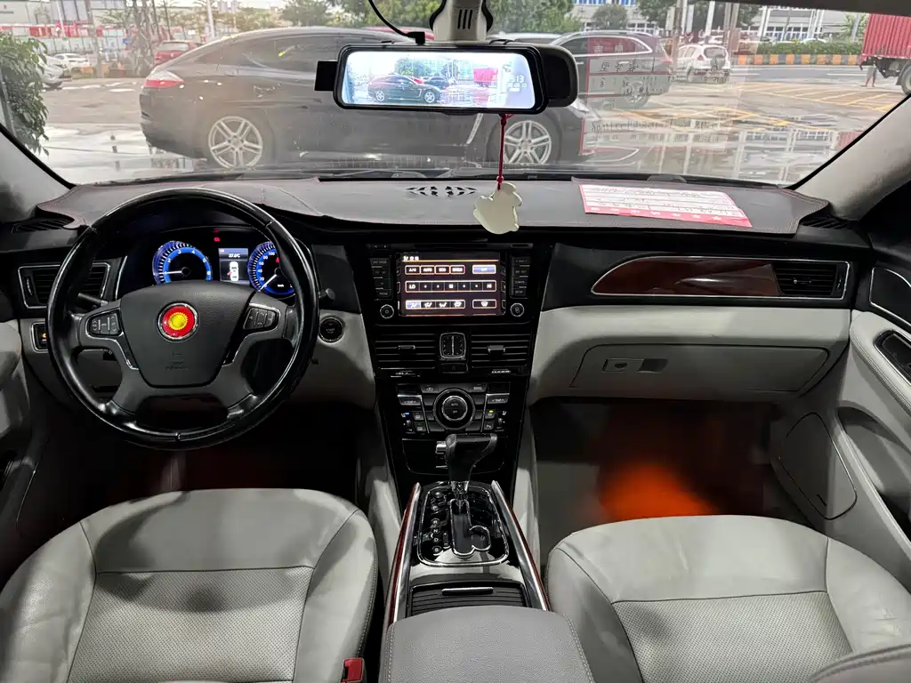 Hongqi Hongqi H7 — миниатюра 10