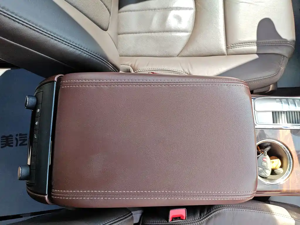 Buick Enclave — миниатюра 28