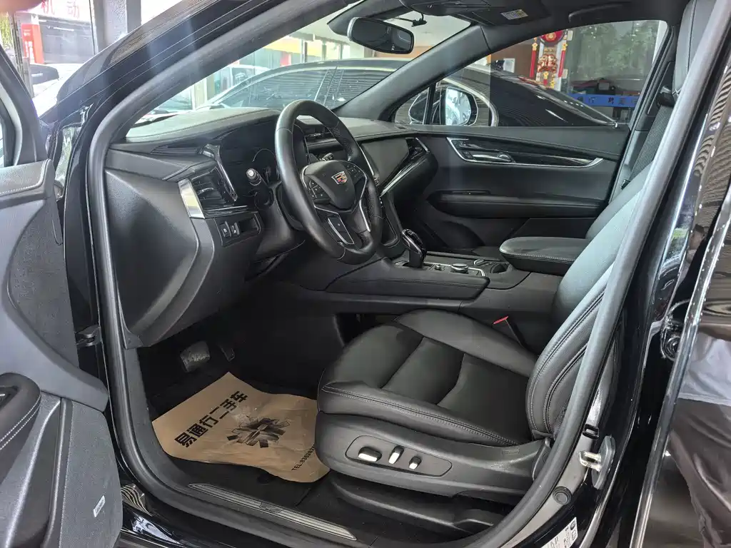 Cadillac XT5 — миниатюра 5