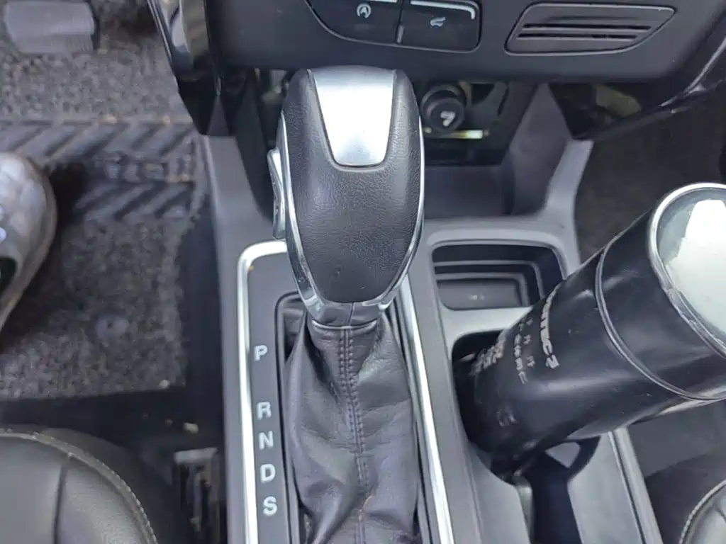 Ford Kuga — миниатюра 21