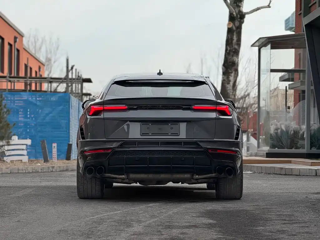 Lamborghini Urus — фотографии объявления, Фото 17