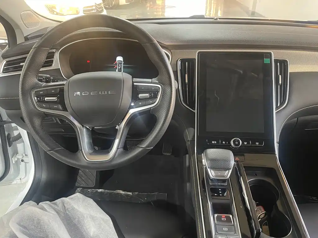 Roewe i6 MAX New Energy — миниатюра 12