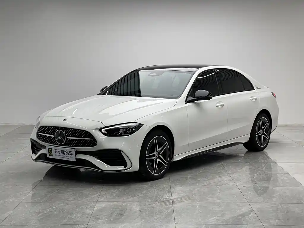 Mercedes-Benz C-Class 2025