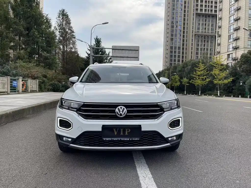 Volkswagen T-Roc 2021