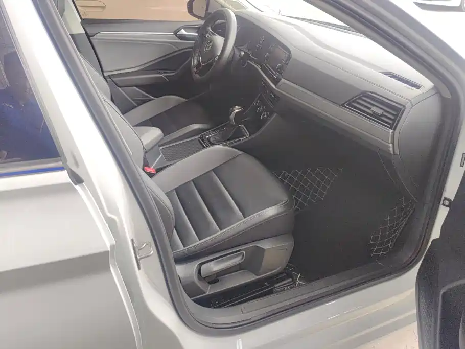 Volkswagen Sagitar — миниатюра 8