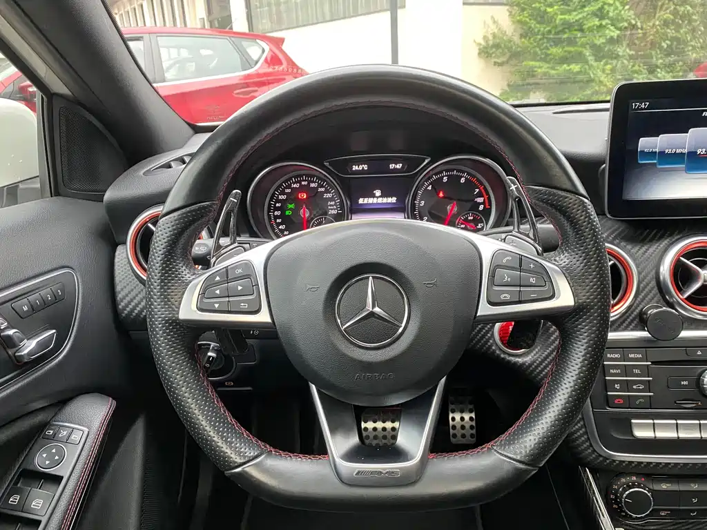 Mercedes-Benz A-Class (Import) — миниатюра 12