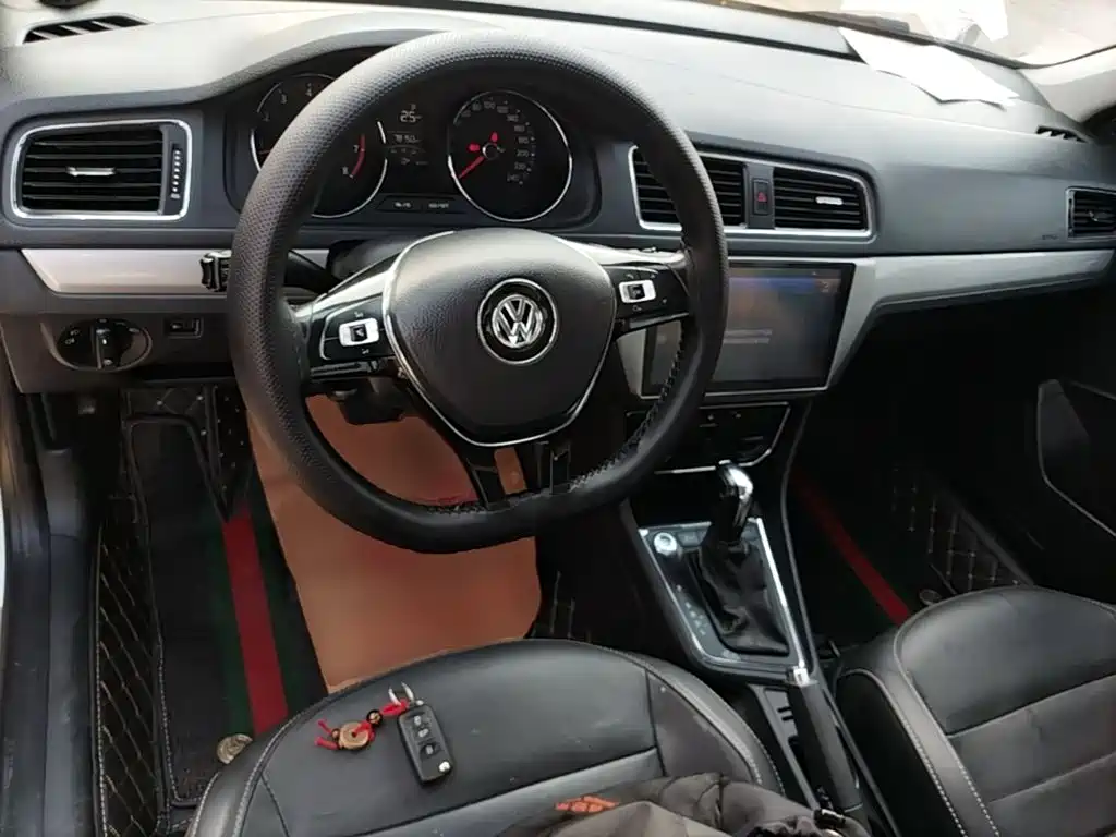 Volkswagen Lavida — миниатюра 10