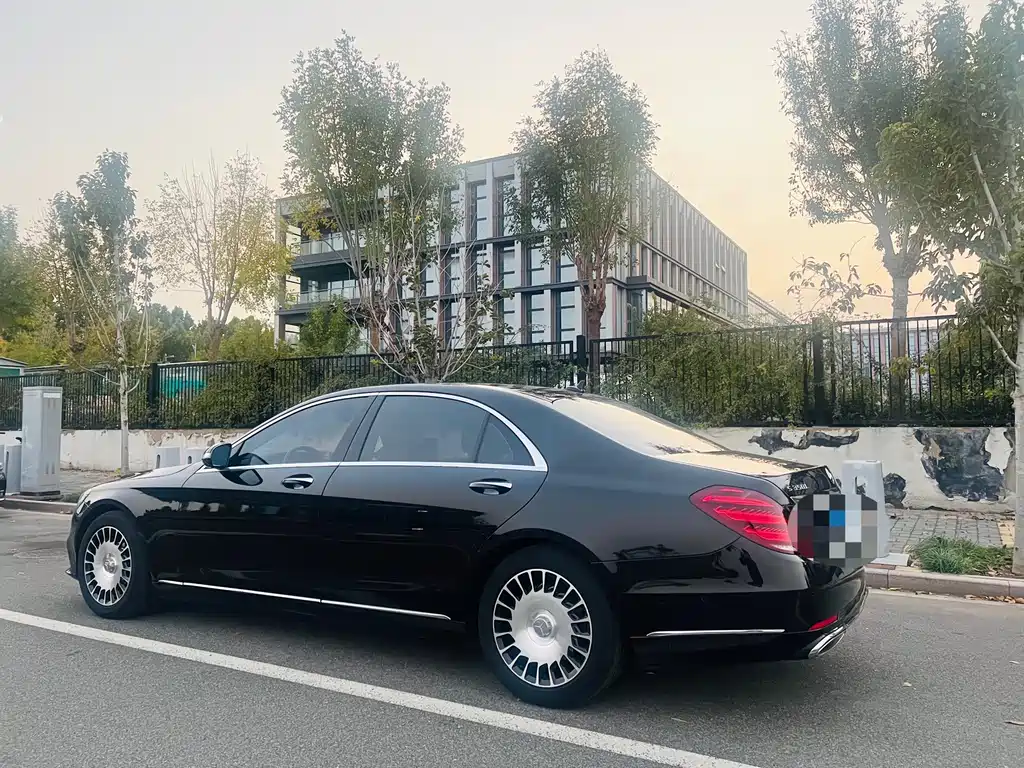 MERCEDES-BENZ S CLASS