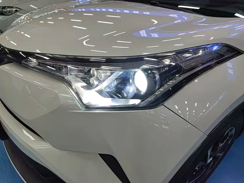 Toyota IZOA — миниатюра 24