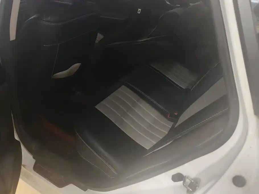 Changan Eado DT — миниатюра 11