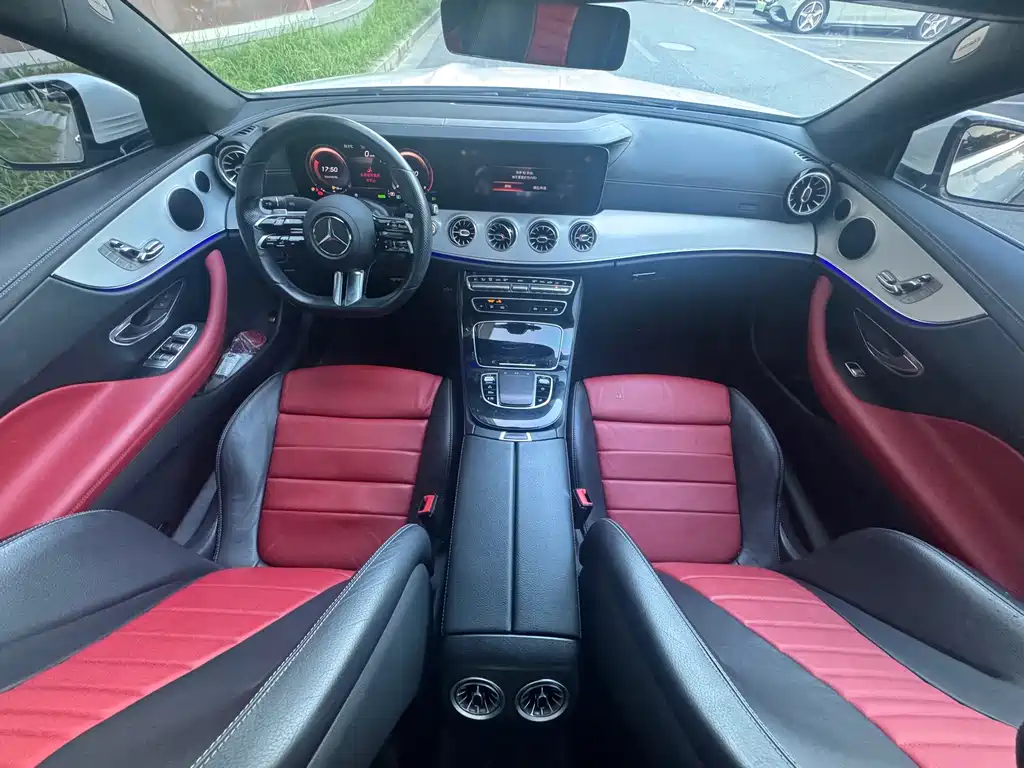 Mercedes-Benz E-Class (Import) — миниатюра 11