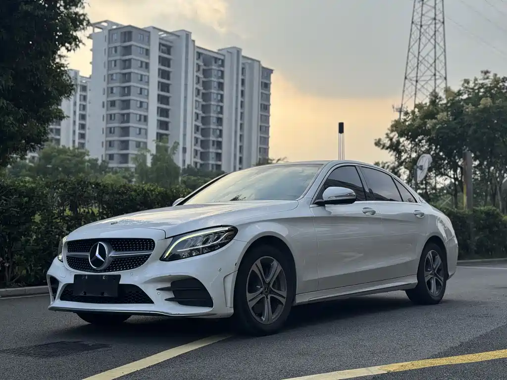Mercedes-Benz C-Class 2019