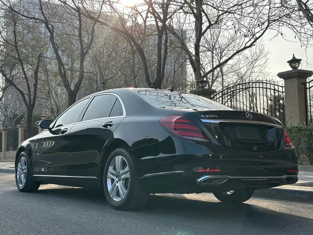 MERCEDES-BENZ S CLASS