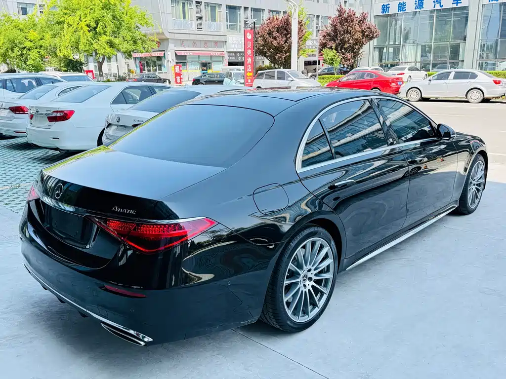 Mercedes-Benz S-Class — миниатюра 4