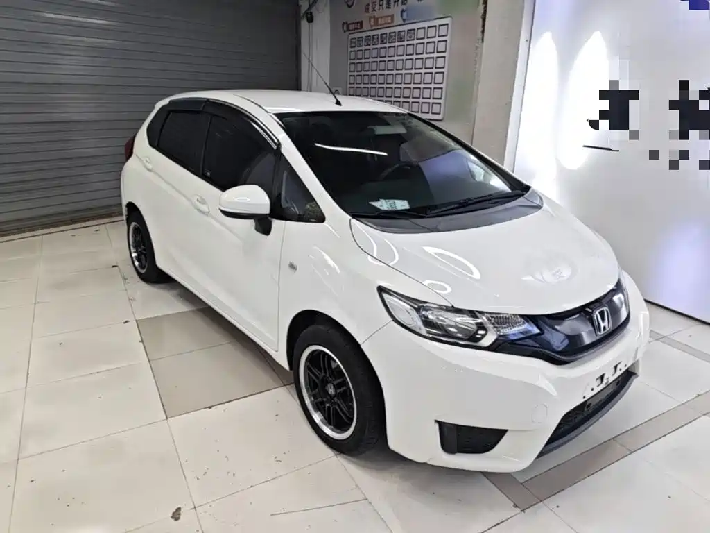 Honda Fit — миниатюра 4
