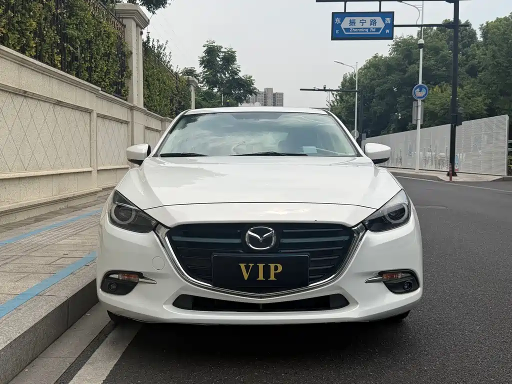 Mazda 3 Axela — миниатюра 2