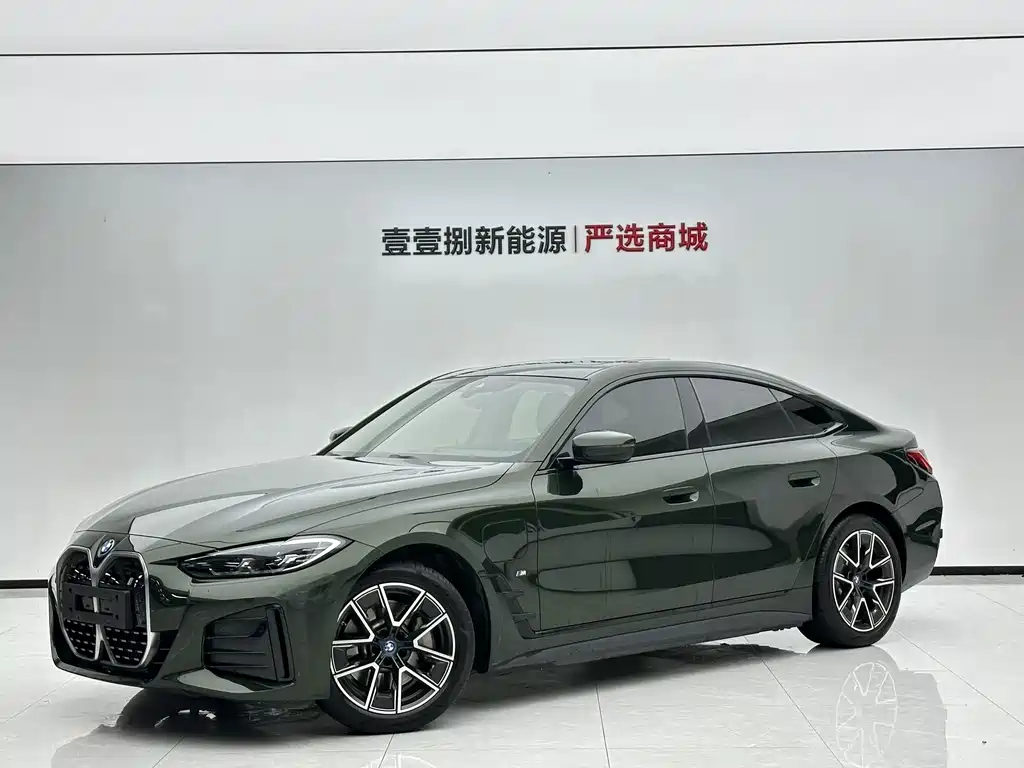 BMW i4