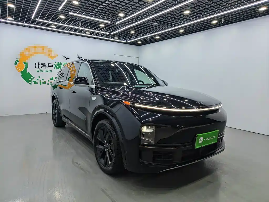 Li Auto L8 2023 Pro