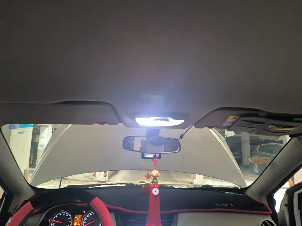 Chevrolet Sail — миниатюра 14