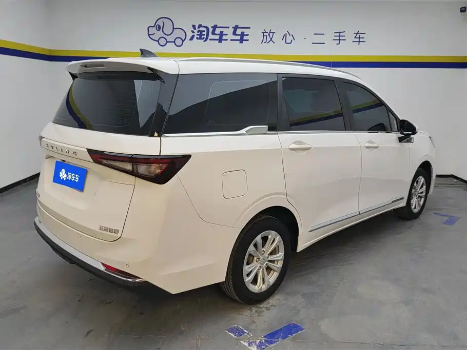 WULING WULING JIACHEN