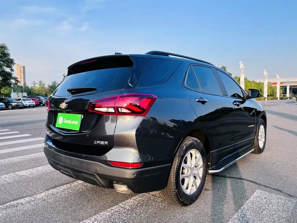 Chevrolet Equinox — миниатюра 21