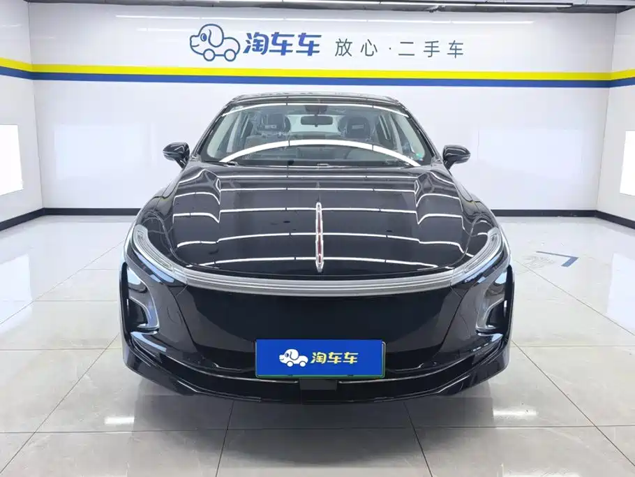 Hongqi Hongqi E-QM5 — миниатюра 2