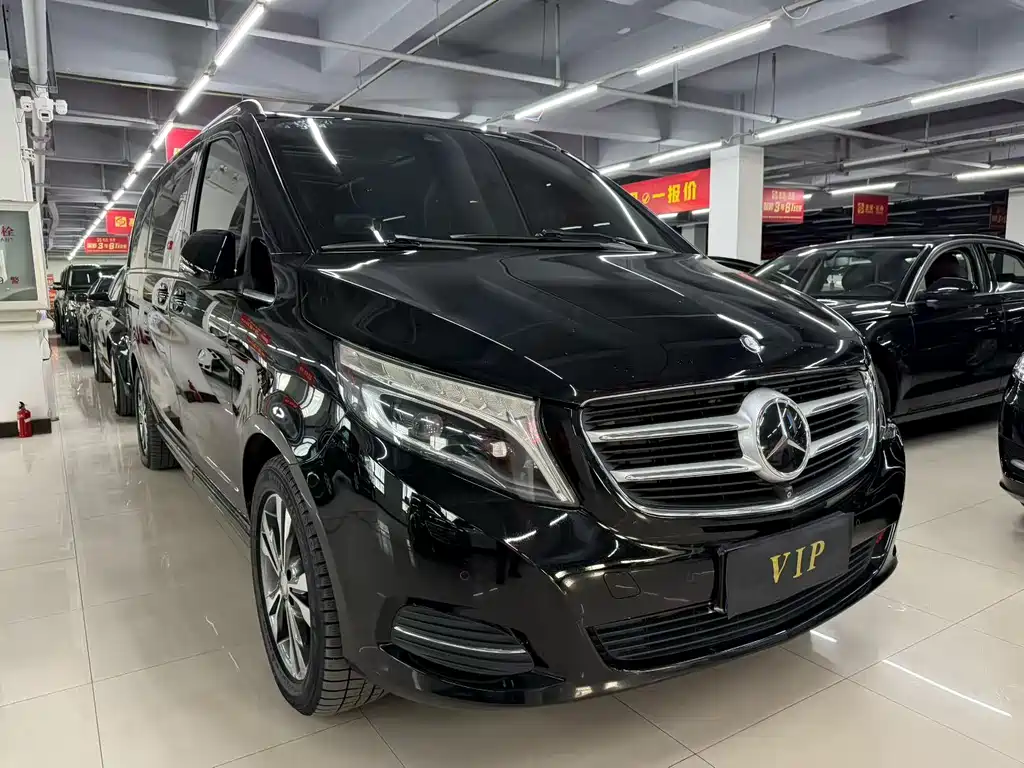Mercedes-Benz V-Class 2017