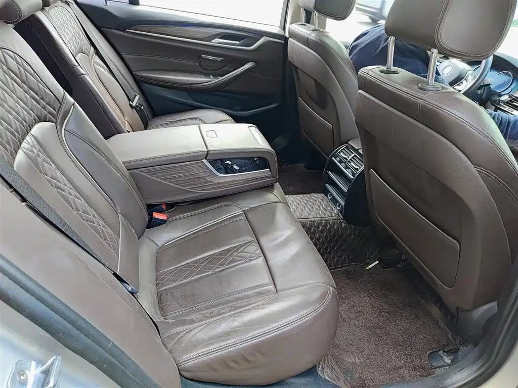 BMW 5 SERIES NEW ENERGY