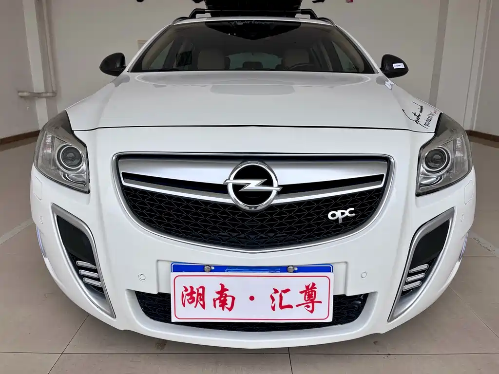 Opel Insignia — миниатюра 2