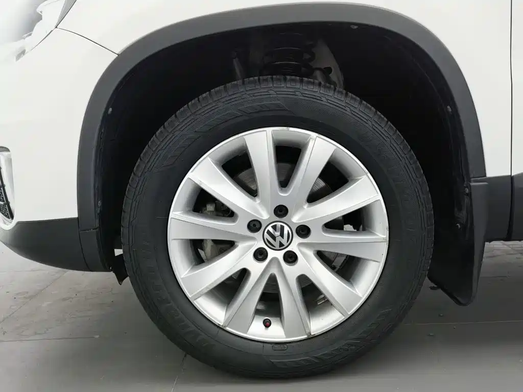 Volkswagen Tiguan — миниатюра 17