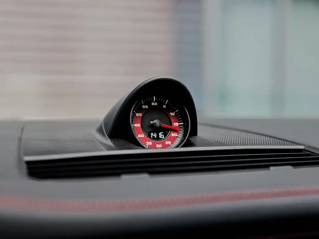 Porsche Panamera — миниатюра 12