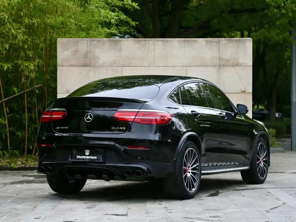 MERCEDES-BENZ GLC COUPE AMG