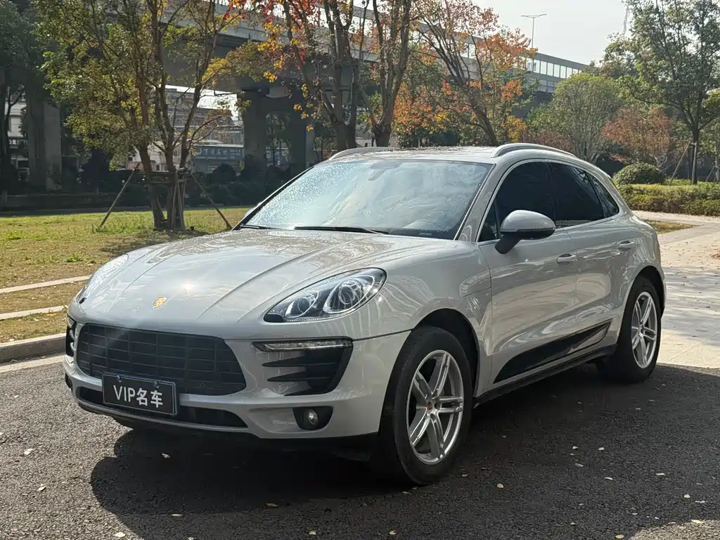 Porsche Macan 2016