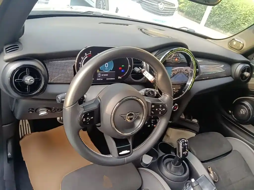 MINI Mini — миниатюра 10