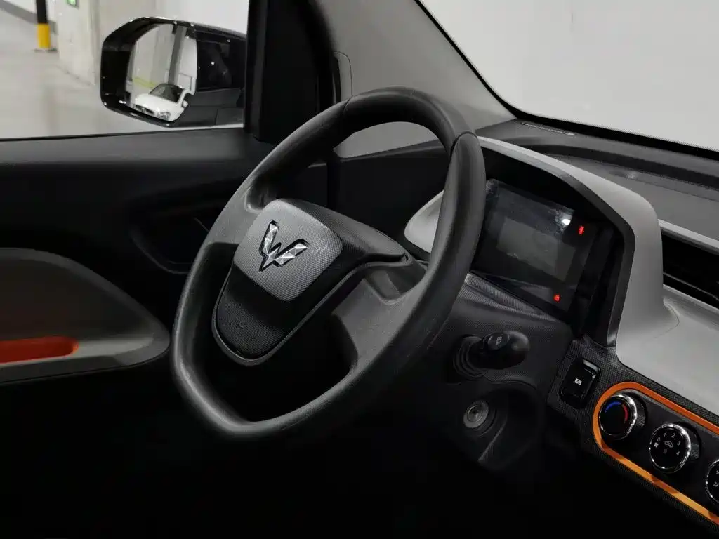 Wuling MINIEV — миниатюра 22