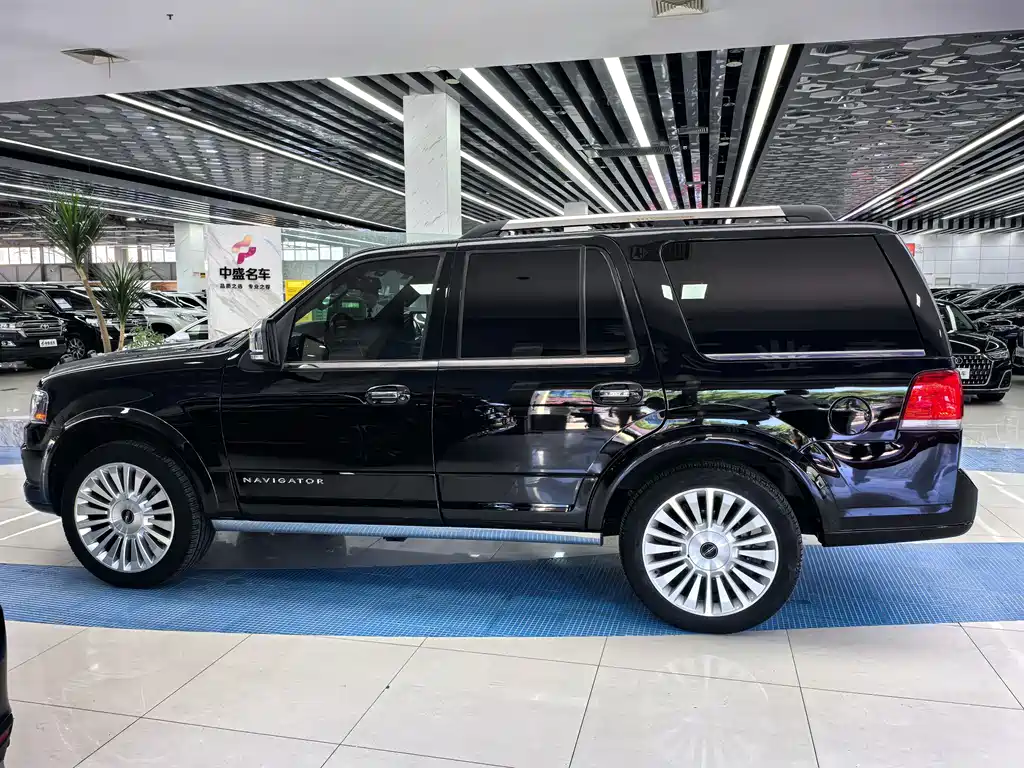Lincoln Navigator 2016 3.5T AWD