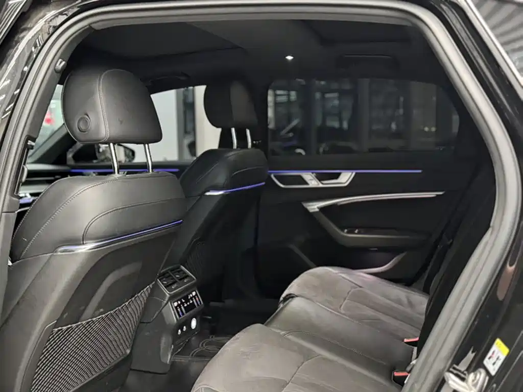 Audi A6L — миниатюра 12