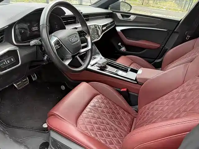 Audi A7L 2024 45TFSI S-line
