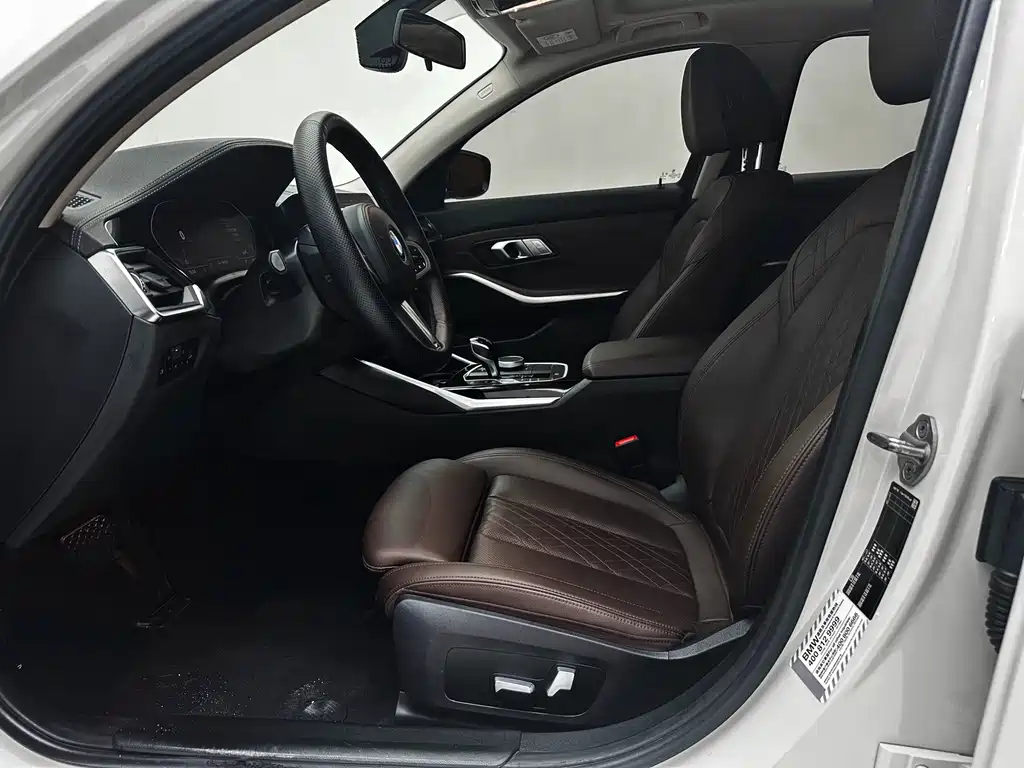 BMW 3 Series — миниатюра 22