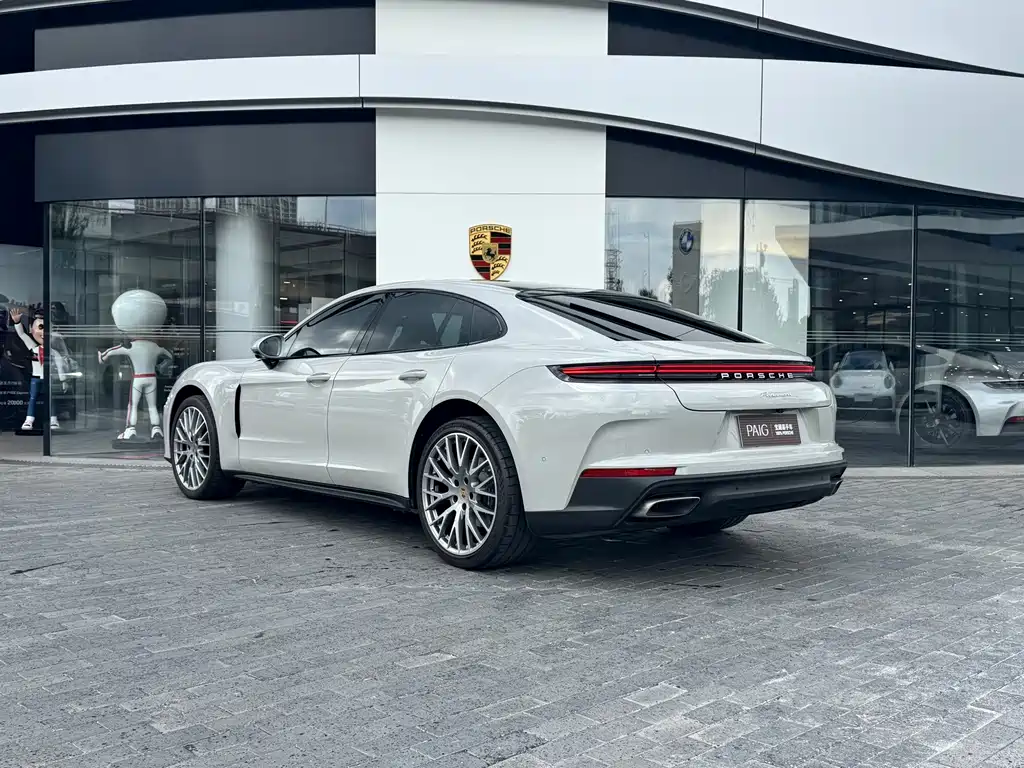 Porsche Panamera — миниатюра 8