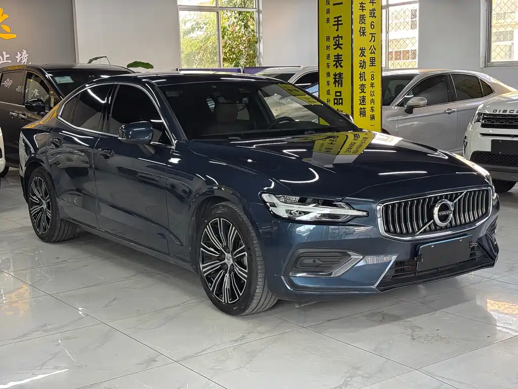 Volvo S60 — миниатюра 3